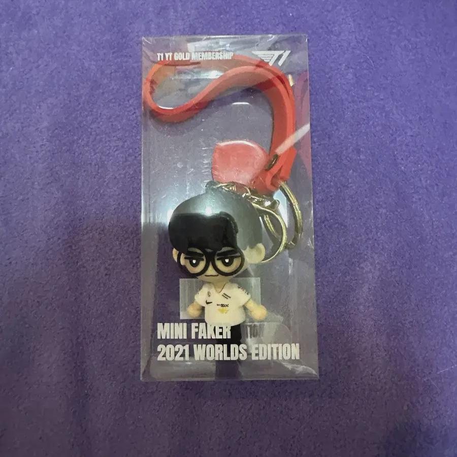 

2021 T-1 Youtube Gold Fanclub Paker Figure