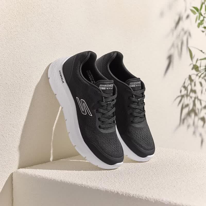 Skechers Women s 125526 Casual Sport Shoes 38