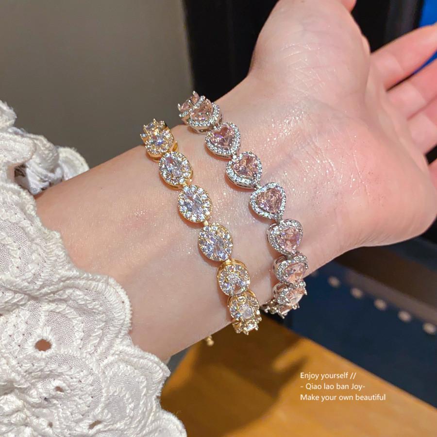Geometrisches ovales Zirkonarmband für Damen mit Zirkonia in elegantem Goldfinish