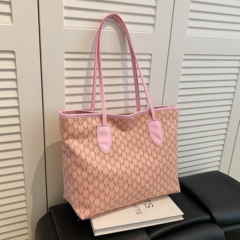 Commuter Large-capacity Bag 2025 Summer New Women's Bag Fashionable and Popular Versatile Shoulder Bag Tote Bag