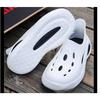 Men's Outdoor Slippers Are Lightweight and Durable Beach Shoes for Couples. Men's Sandals Are Suitable for Wearing Outside Slippers