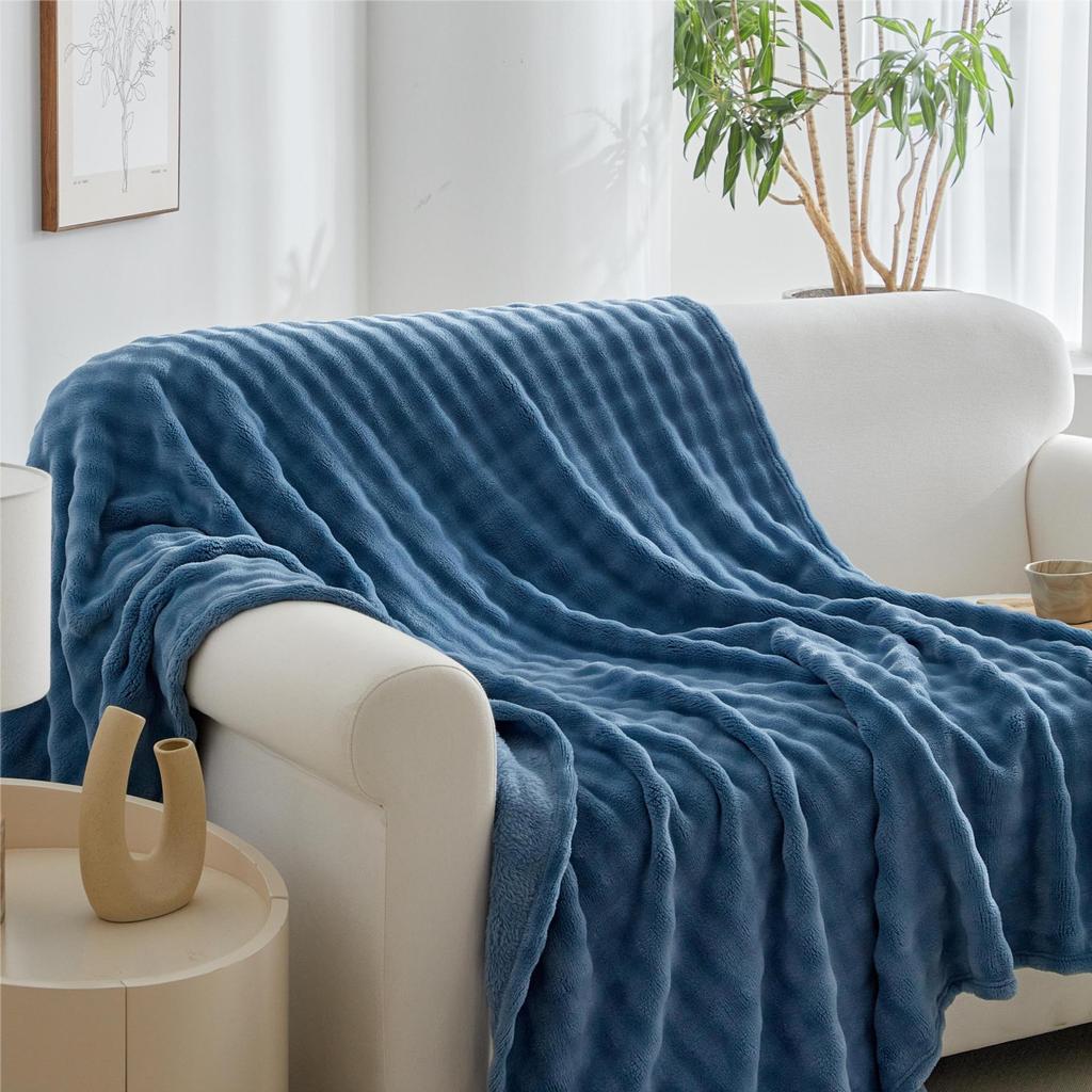Air Conditioning Blanket Lamb Blanket Coral Flannel Sofa Cover Blanket Nap Office Cape Blanket Bubble Rabbit Flannel Blanket Coral Velvet Blanket