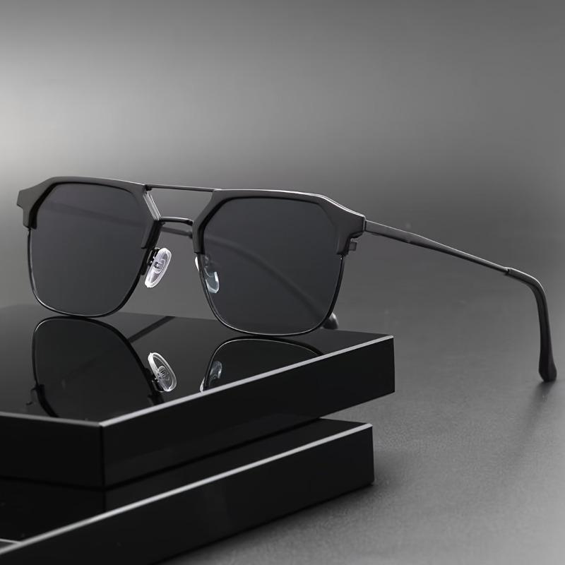 

Мужские стильные геометрические солнцезащитные очки Идеально подходят для уличного стиля и повседневного использования чёрный