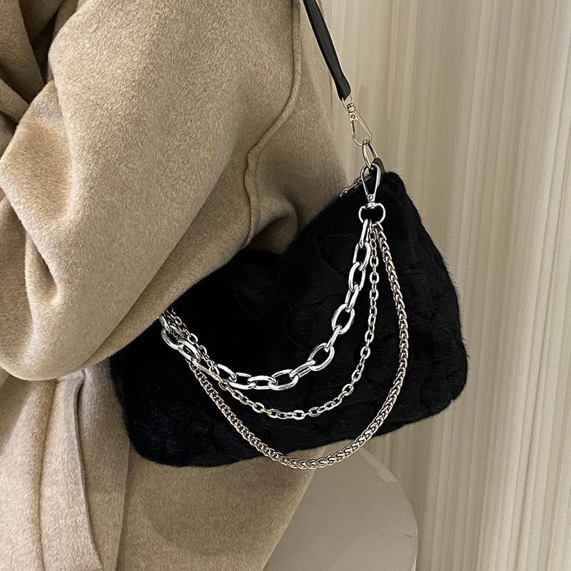 Fashionable Shoulder Bag for Women New Fashion Versatile Furry Crossbody Bag for Women Ins Niche Chain Bag