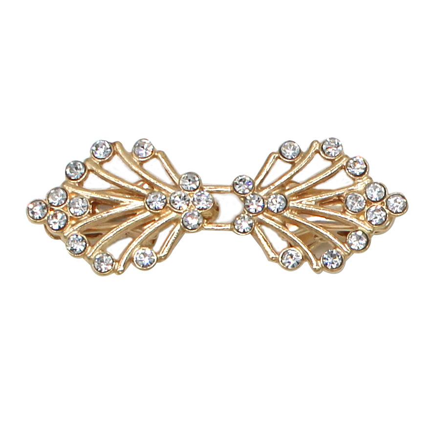 1pc Scarf Buckle Retro Hollow Versatile Sweater Clip