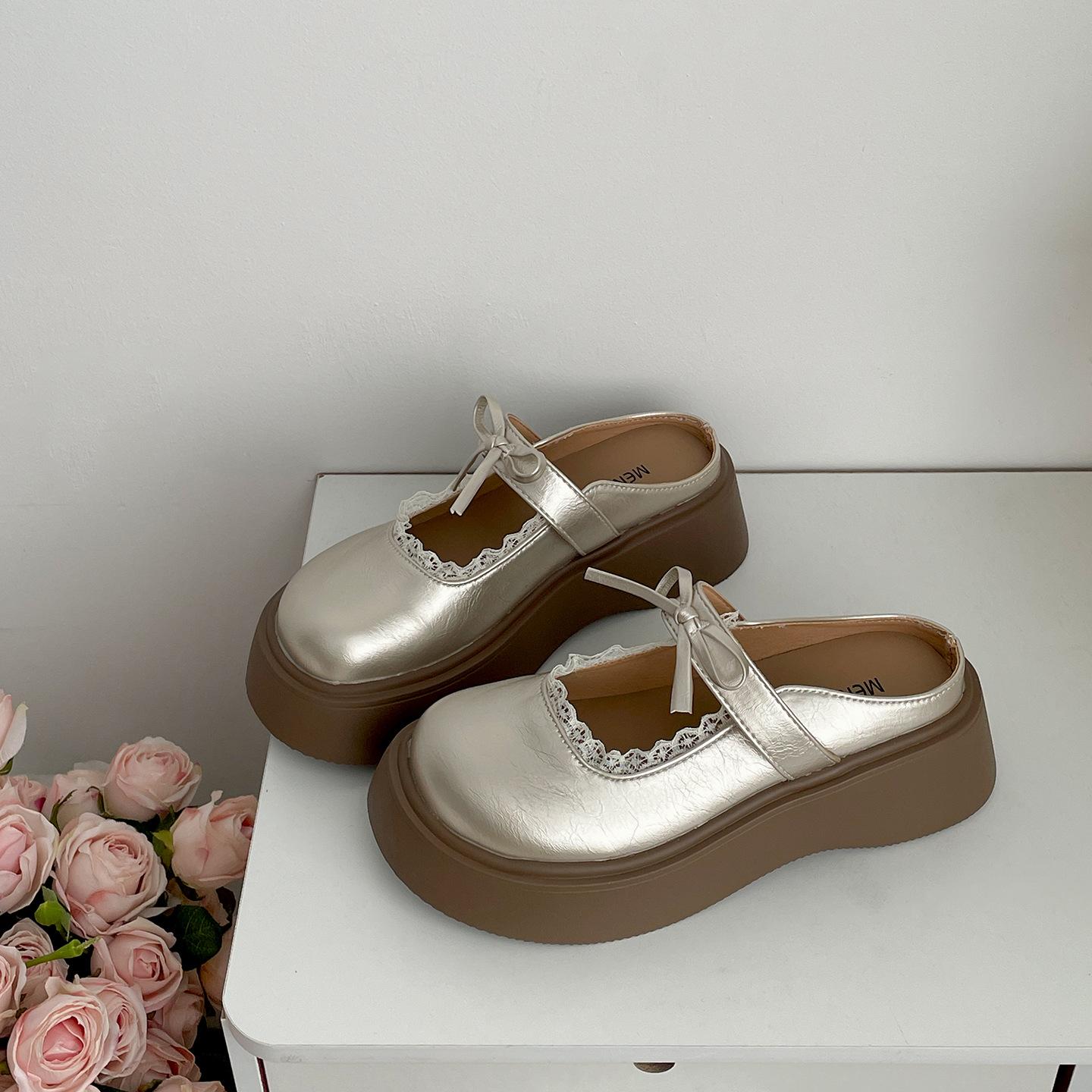 

Popular white high-end thick-soled bag head slippers for women s summer wear 2025 new models with skirts to increase the height of French sandals 35 шампанского