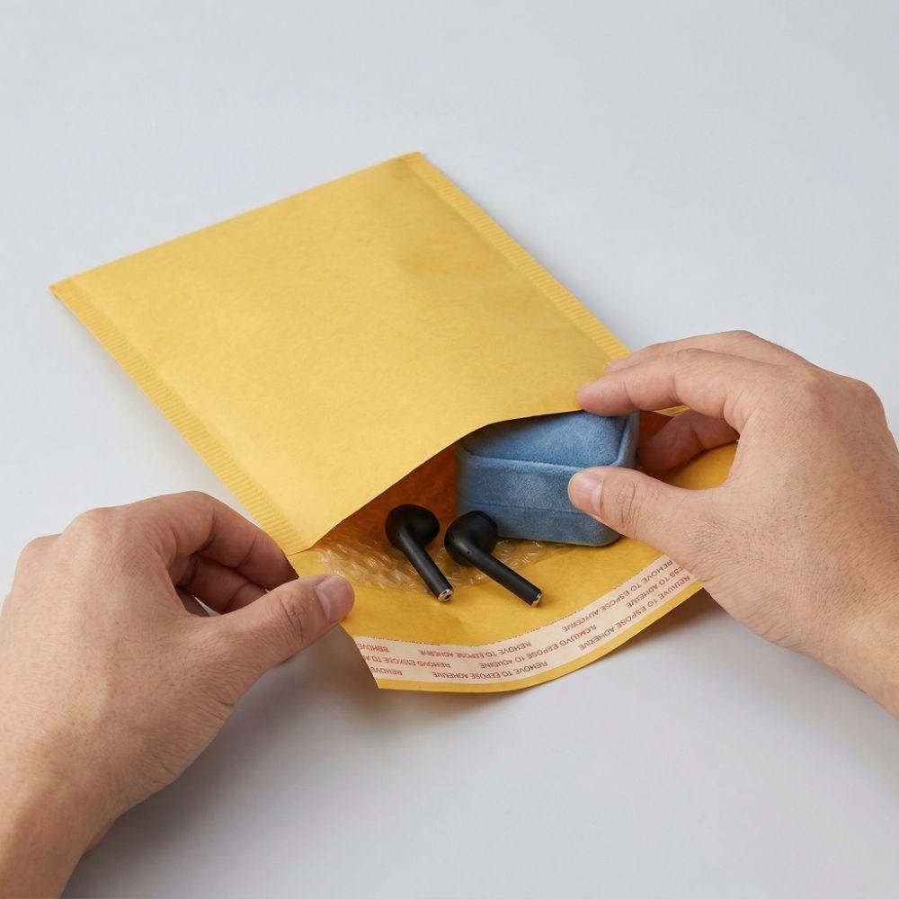 10PCS Self-Seal Kraft Paper Bubble Envelopes Thicken Waterproof Bubble Mailers Different Specifications Anti-fall Shipping Bags