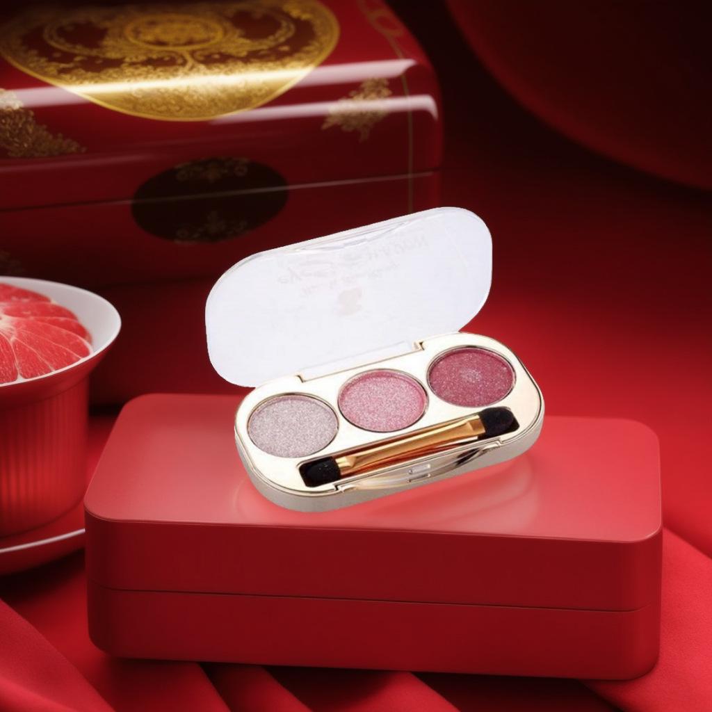 

Winnie the Pooh 3-Color Diamond Eyeshadow, Long-Lasting Number 1