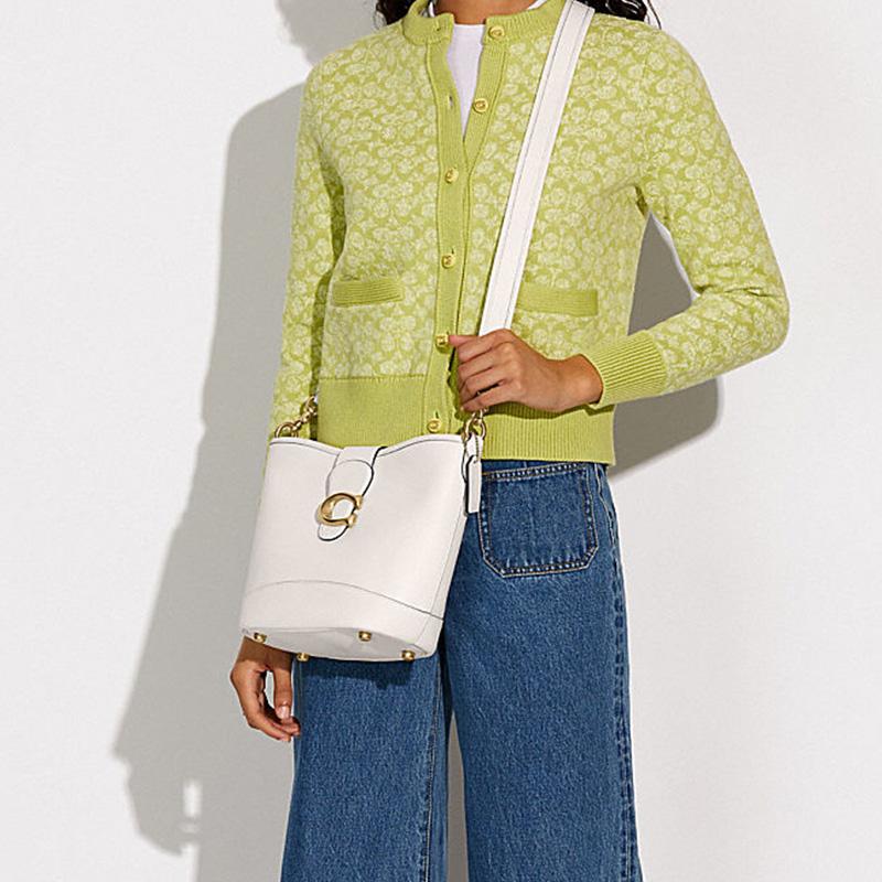 New COACH Cow Leather Bucket Bag, Shoulder Bag, Crossbody Bag Large Women's White CA112-B4HA