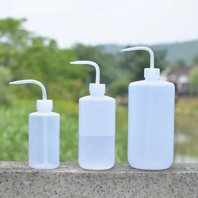 250/500/1000ml Curved Spout Watering Jug for Succulents Non-Spray Squeeze Bottle for Lab/Plant Care Durable Wash Tool