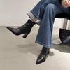 Pointed Toe High Heels Women's 2026 New Autumn and Winter French Retro Block Heel Beautiful Skinny Booties