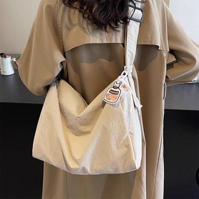 2025 New Women's Bag Autumn/Winter Tote Bag Large Capacity Fashionable Versatile Casual Commuting Shoulder Crossbody Bag