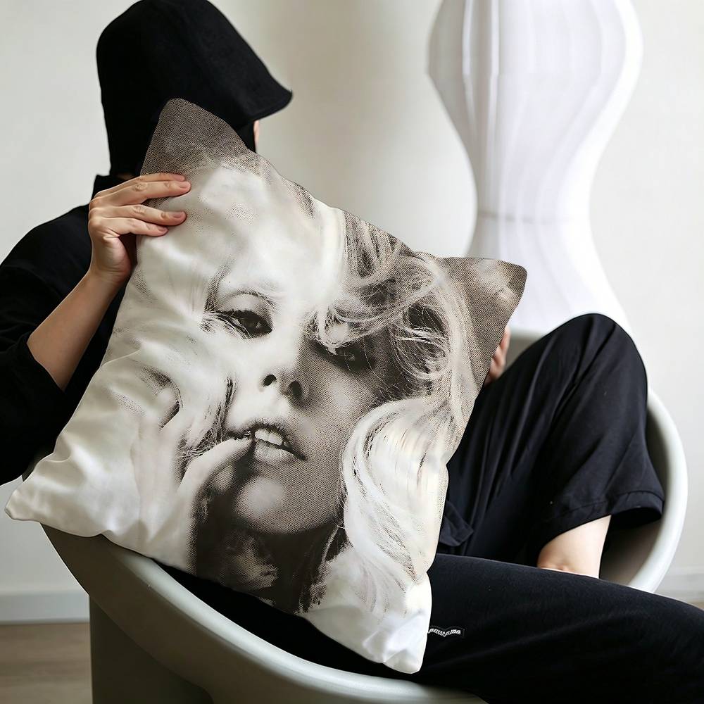 Singer L-Lady G-Gaga Cushion Cover Polyester Sofa Cushions Decorative Throw Pillows Home Decoration Pillowcover