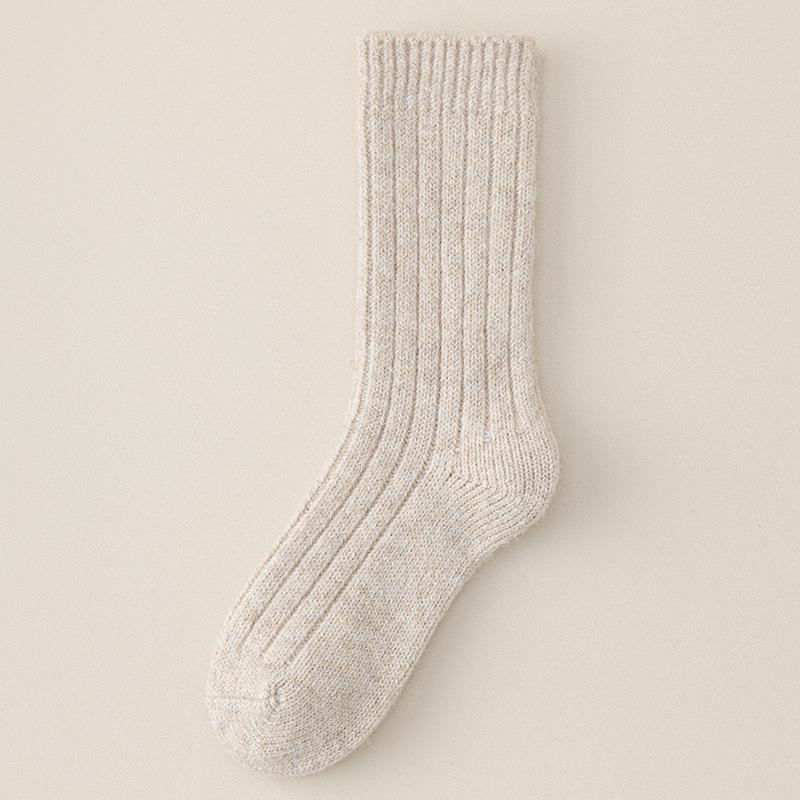 Japanese Style Women's Mid-Calf Wool Cashmere Socks, Warm Autumn/Winter, Velvet, Thick, Versatile, Solid Color, Retro, Loosely Knitted.