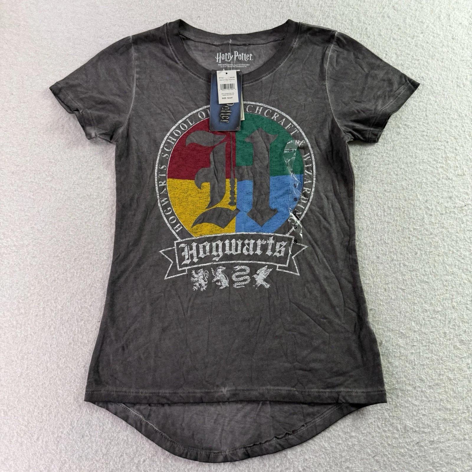 

Harry Potter Hogwarts T-Shirt- Juniors Size S Color Grey NWT L