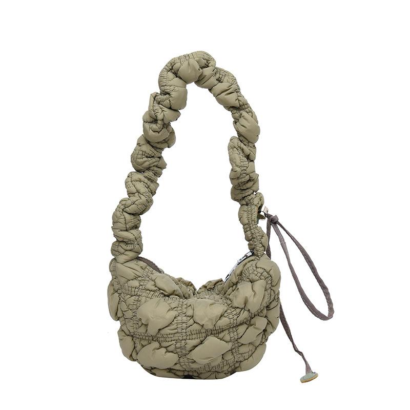 Summer new dumpling bag niche cute wind cloud pleated bag casual simple shoulder messenger bag