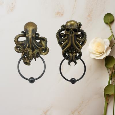 Halloween Vintage Cthulhu Statue Resin Octopus Knocker Door Home Decoration Accessories Octopus Skull Figurine Wall Pendant