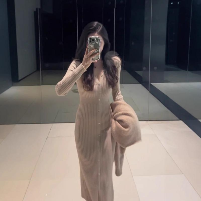 High-class Temperament Gentle Wind Knitted Dress Children's Early Spring New Waist Thin Sweater Skirt Long Dress