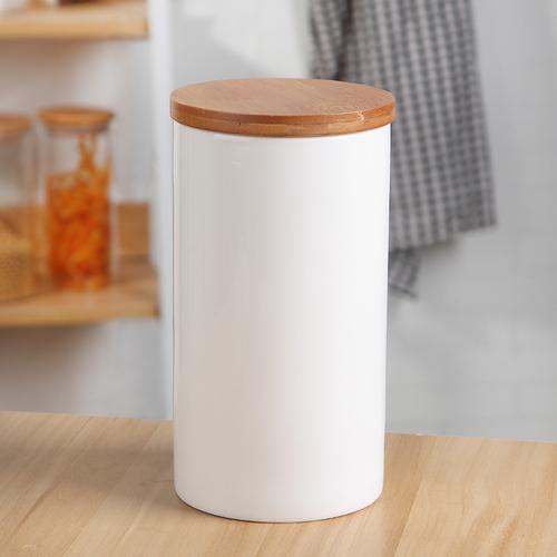 European Kitchen Ceramic Sealed Pot Coffee Milk Powder Food Storage Jar White Storage Bottle with Wooden Lid Home Decoration New