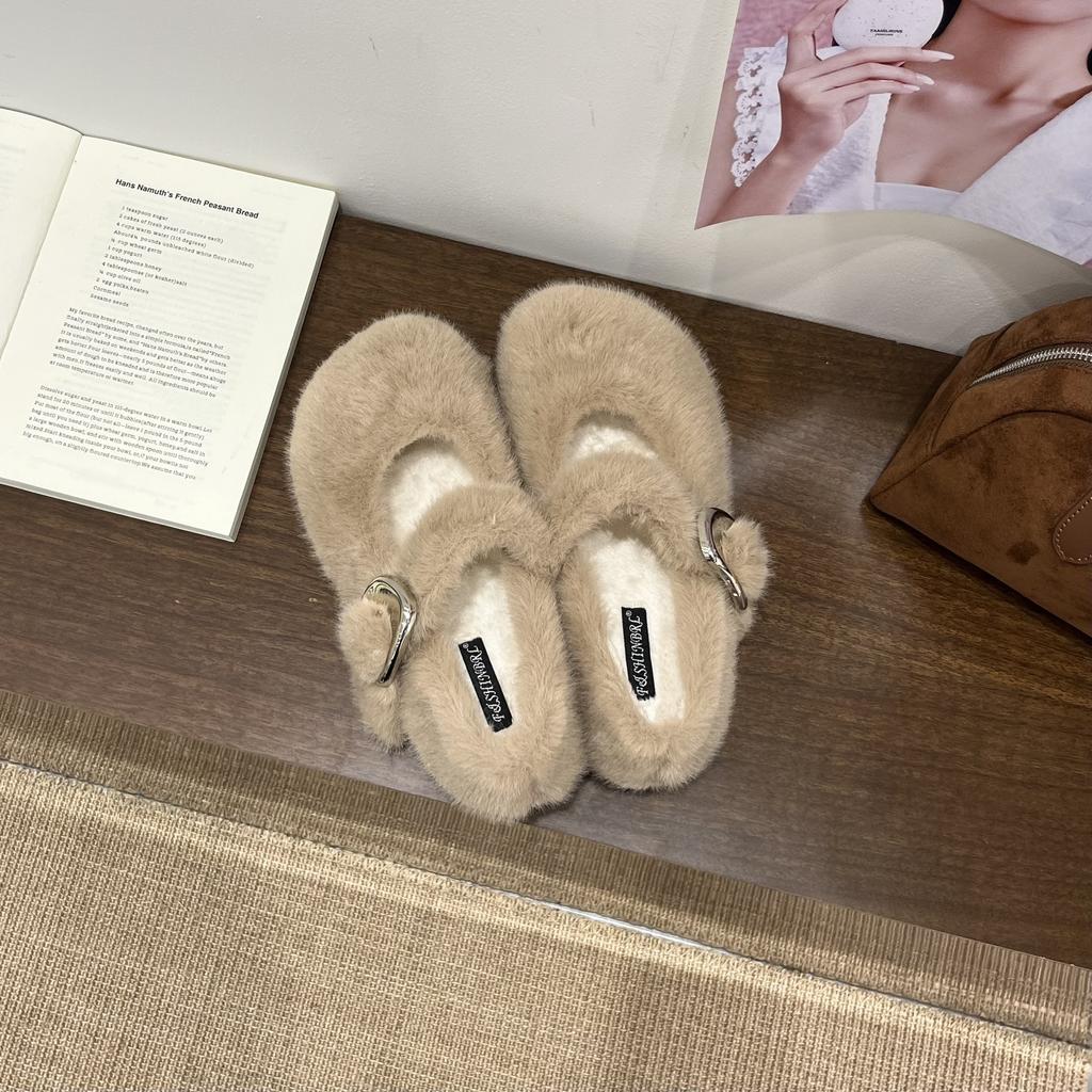 Inner Heightening Retro Fluffy Shoes Single Shoes Women's 2025 Autumn and Winter New with Skirt Velvet Mary Jane Shoes