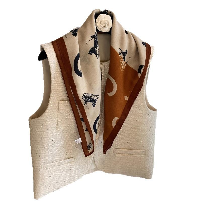 70 Square Scarves Silk Scarves French Women'S High-End Sense Versatile Trend Outer Scarf Comfortable Shading Decorative Square Scarves Silk Scarves
