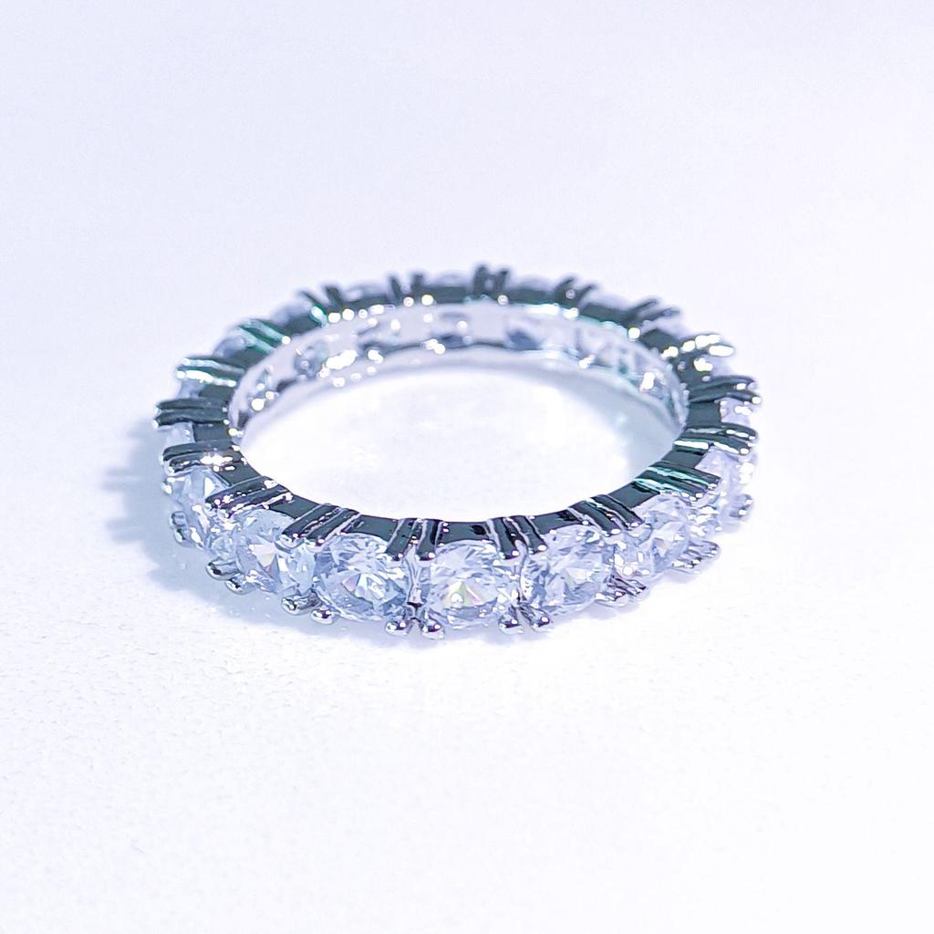 Luxury Zircon Starry Diamond Ring for Women - High-End Niche Design