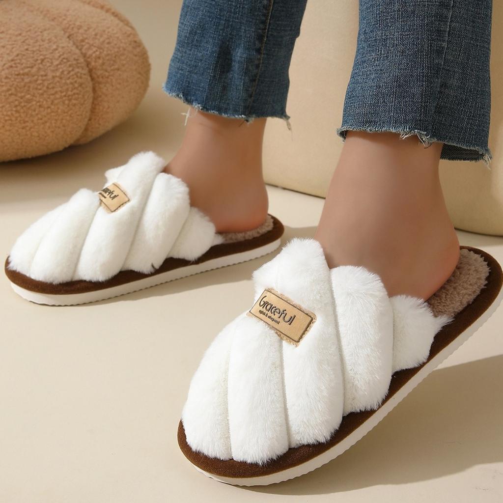 Plush Slippers for Women In Autumn and Winter, Anti Slip for Outdoor Wear, Thick Soled for Indoor Use, Fuzzy Cotton Slippers, and Warm Cotton Slippers