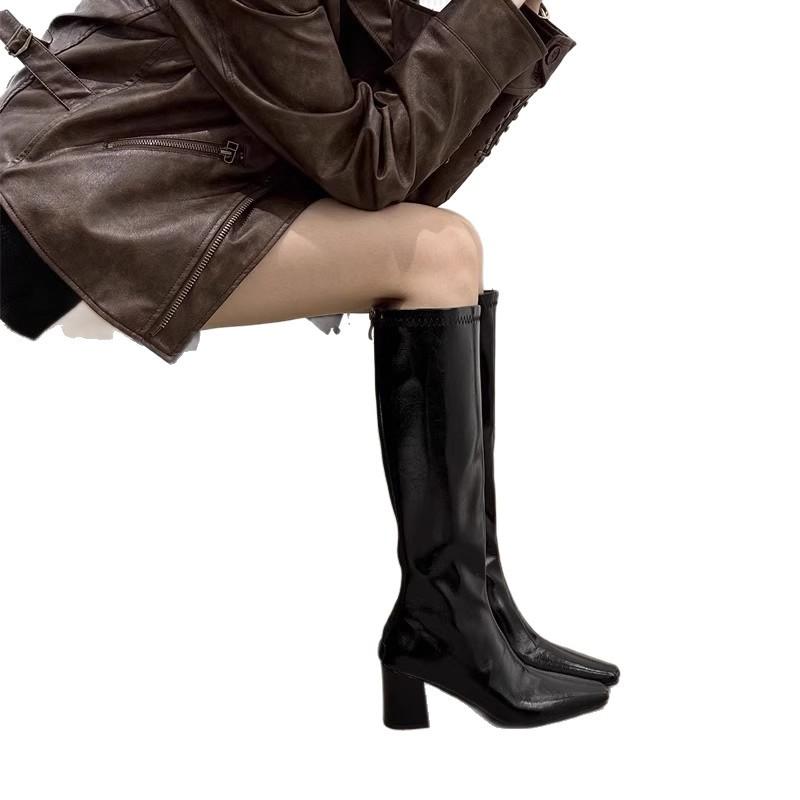 Korean version of retro square head thick high-heeled knight boots women's 2025 autumn and winter new fashionable versatile but knee-high boots