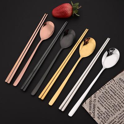 Set di bacchette per cibo coreano in acciaio inossidabile 18/8 da 2 pezzi Set di bacchette antiscivolo con manico lungo e set di stoviglie con cucchiaio rotondo