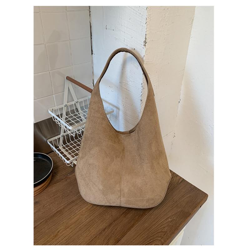 Underarm Bag: Fashionable Korean Retro Casual Large-capacity Single-shoulder Tote Bag