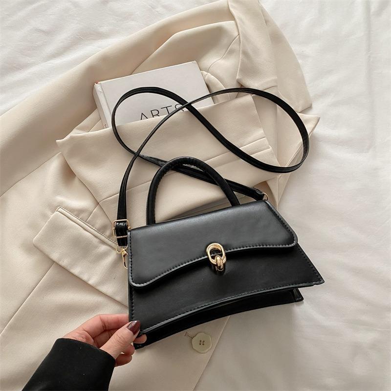 

Texture fashionable casual commuting trend lock trend new retro simple shoulder crossbody small square bag woman