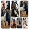 Coque de téléphone Chevaux Blancs Noirs Galopants Pour iPhone 16e 15 14 13 12 11 Pro Max XS X XR SE 7 8 Plus Coque iPhone 16 Housse Souple en TPU