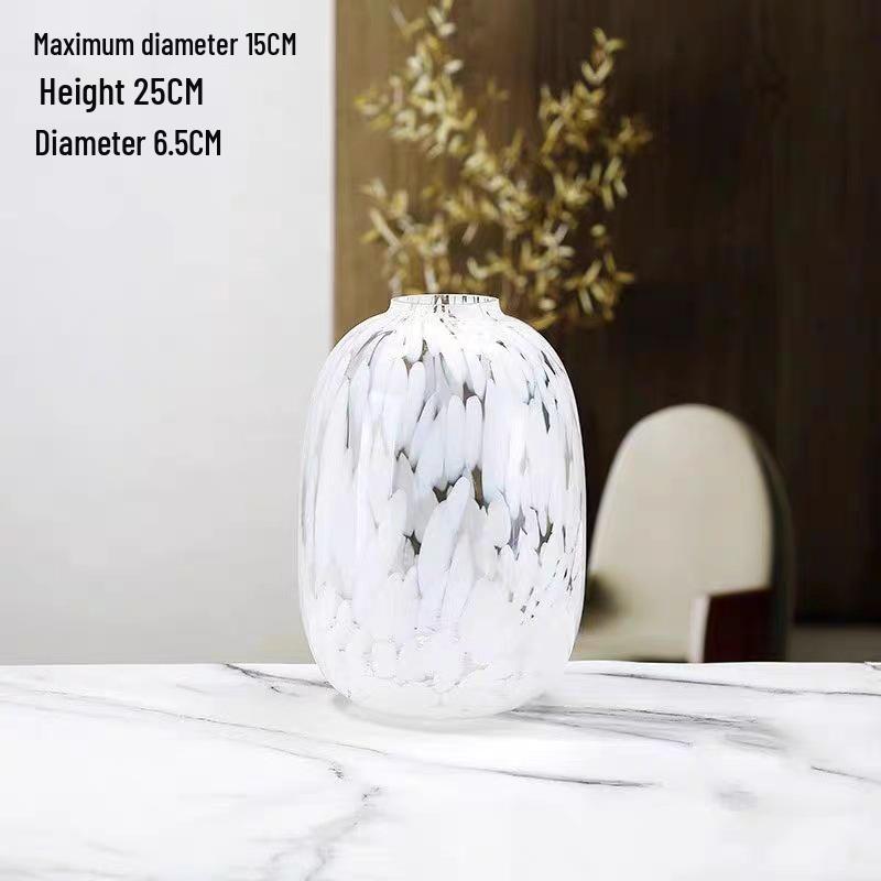 

Элегантная стеклянная ваза с большим животом для свежих цветов и гидропоники