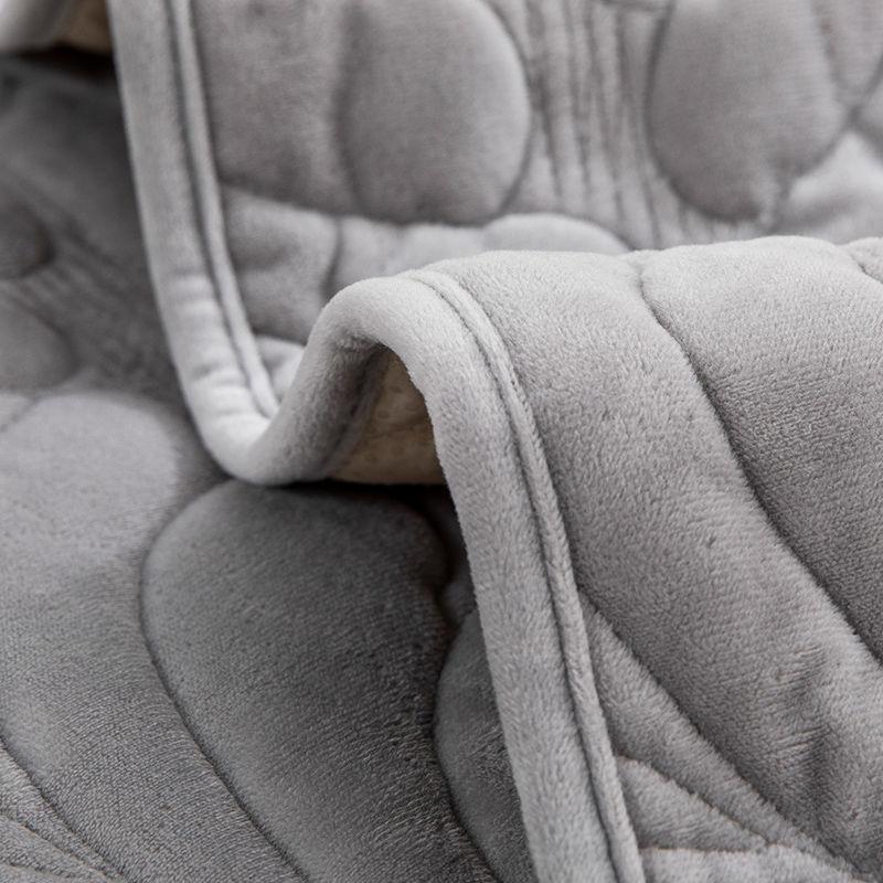 Crystal Plush Sofa Cushion, Simple and Modern Solid Color Thickened Seat Cushion, Warm and Non-slip Winter Sofa Cover