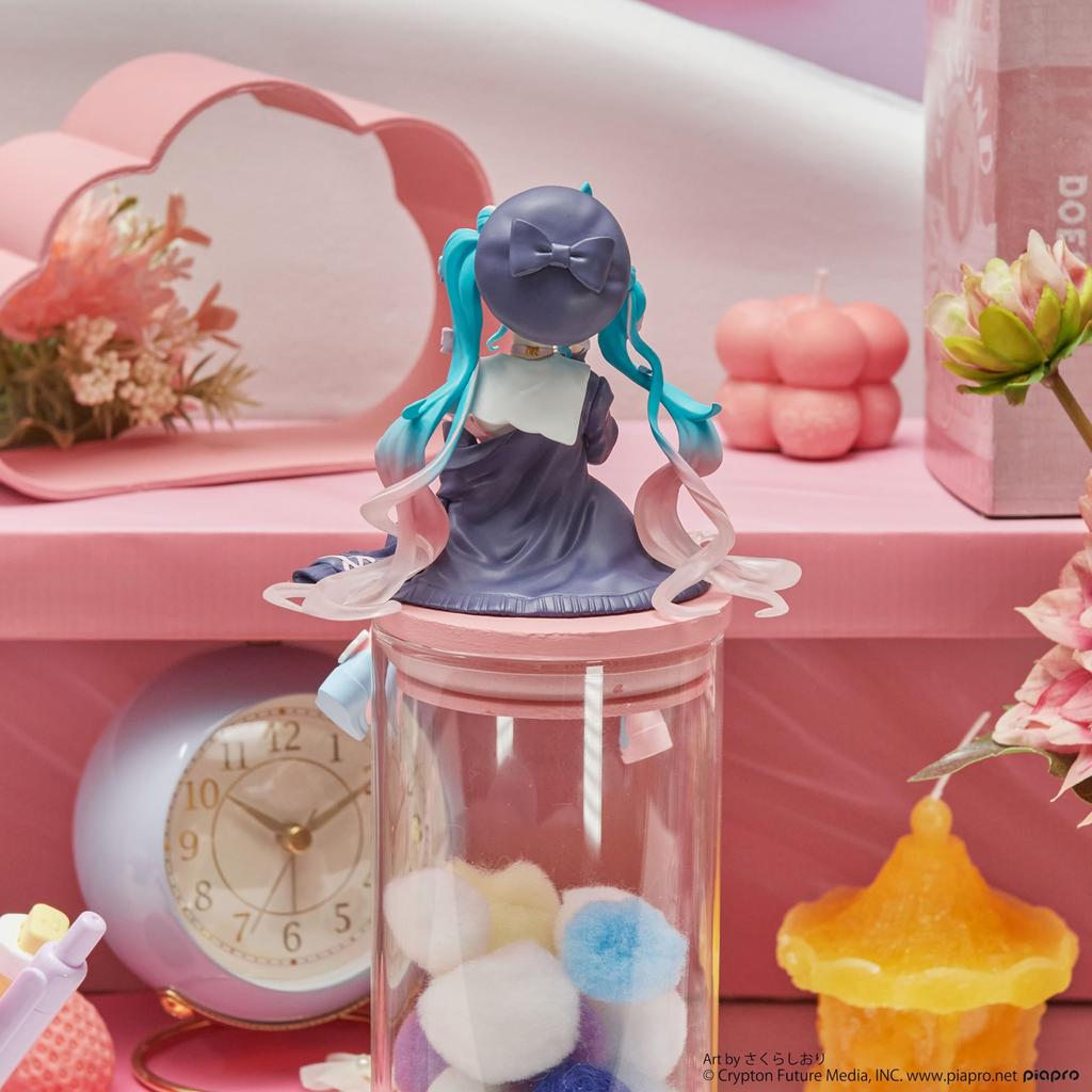 Furyu Hatsune Miku Nudelstopper Figur Koisuru Matrosenanzug