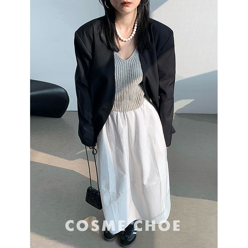 

Fashion Three-Dimensional White Mid-Length Elastic Waist Umbrella Skirt