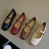 Cowhide version~ Flat-bottomed Brock engraved small leather shoes for women's 2025 spring and autumn new leather round head Mary Jane single shoes