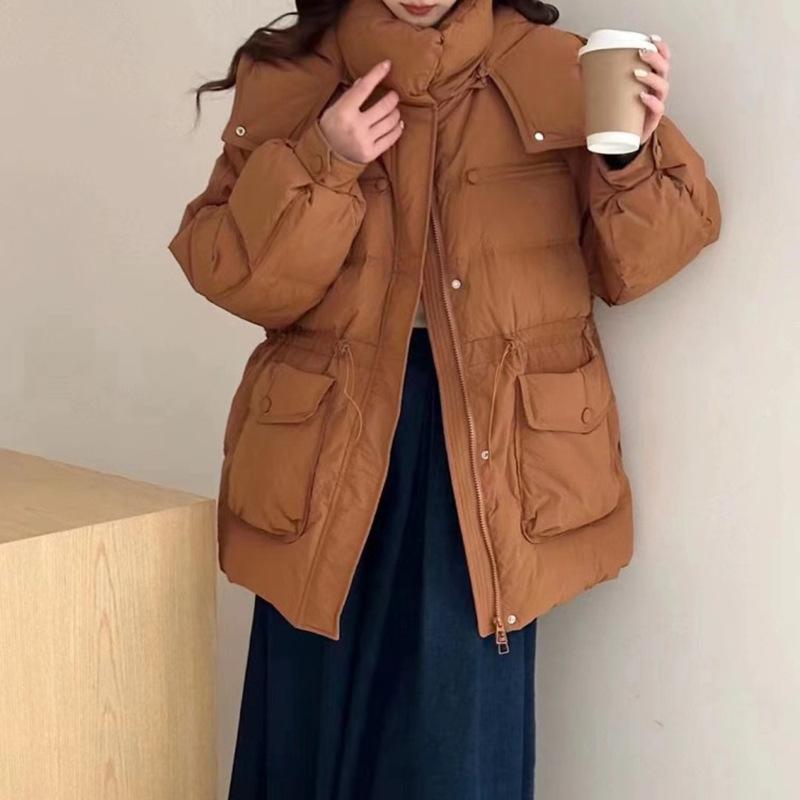 Temperament hooded waist down jacket women's short 2024 winter new bag buckle thickened and thin white duck down warm jacket