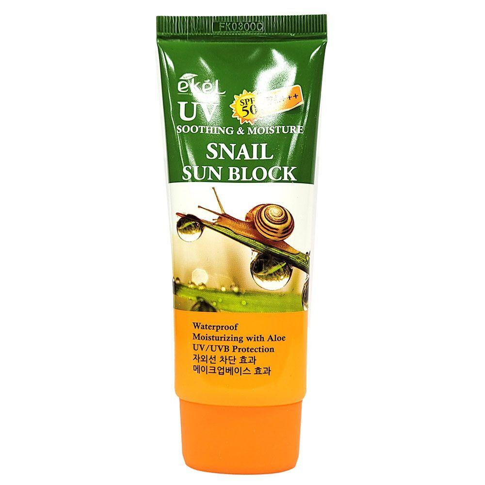 

ZCSMYDBB Waterproof Snail Sunblock 70ml, Moisturizing without Stickiness