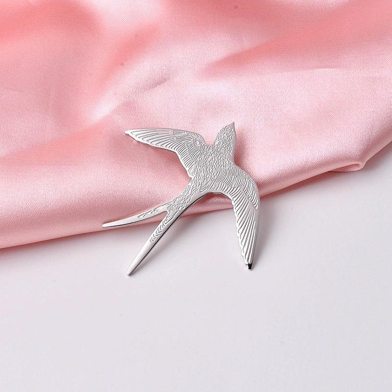 Stainless Steel Swallow Brooch For Women Men Punk Geometric Metal Animal Brooch Pin Suit Decoration Jewelry Accessories Gift