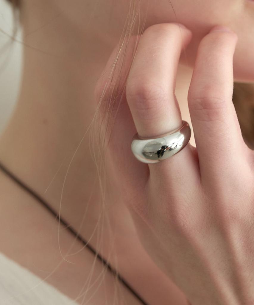Halden Bold Round Ring (R018_Silver)