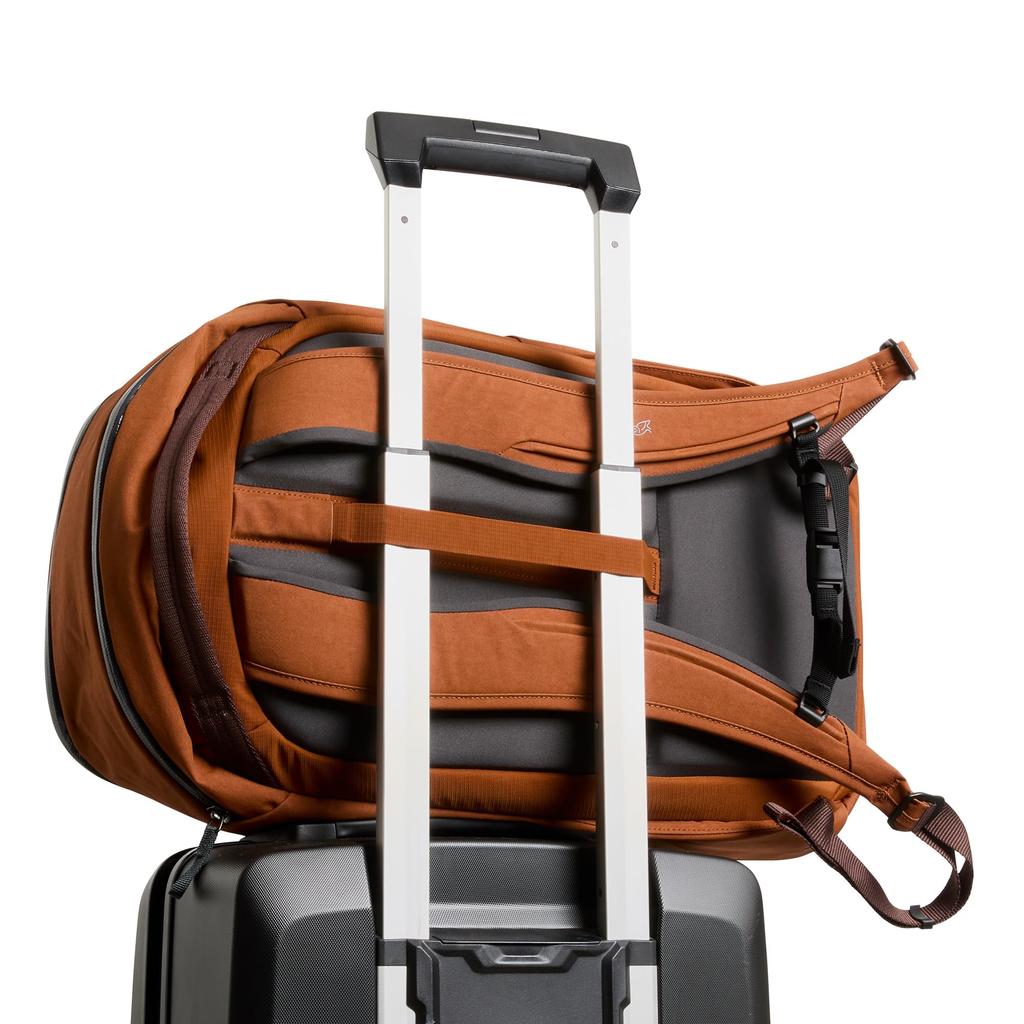 Transit Workpack 26L Capacity Can Hold Up to 16 Inch Laptop and Device Accessories Business Backpack Gym Bag for Everyday Use Bronze [Bellroy] -