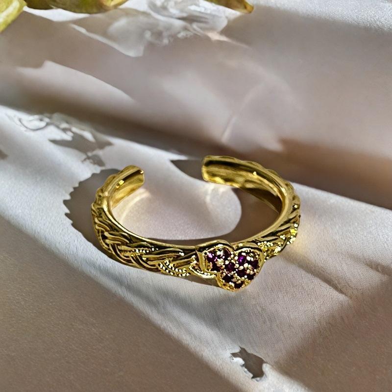 Blind Box Paar, Pfirsichblüten Tropföl Schmetterlingsring, Mittelalterliches Französisches Retro Nischendesign, Leichter Luxusring für Frauen