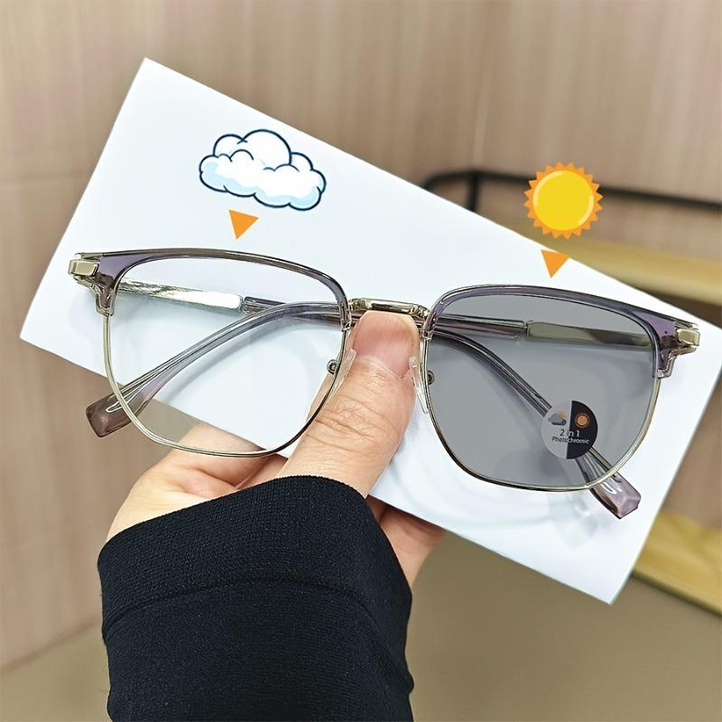 Retro Y2K Square Pochromic Eyeglasses Copper Alloy Frame Business Fashion Glasses for Men and Women