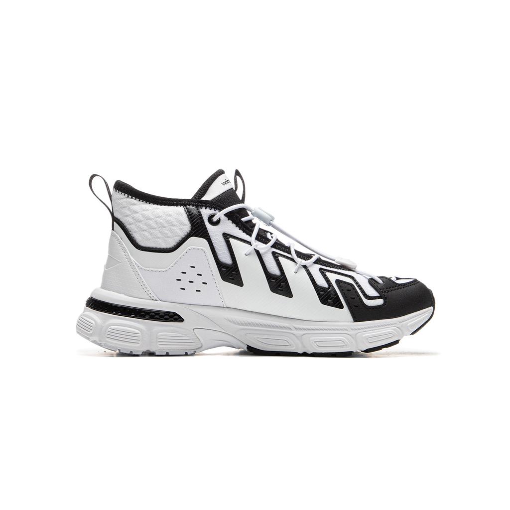Li Ning Kids Sports Lifestyle Series Comfortable Trendy Non-Slip Wear-Resistant Mid-Top Casual Shoes Kids Casual Shoes Black White YKCU174-1