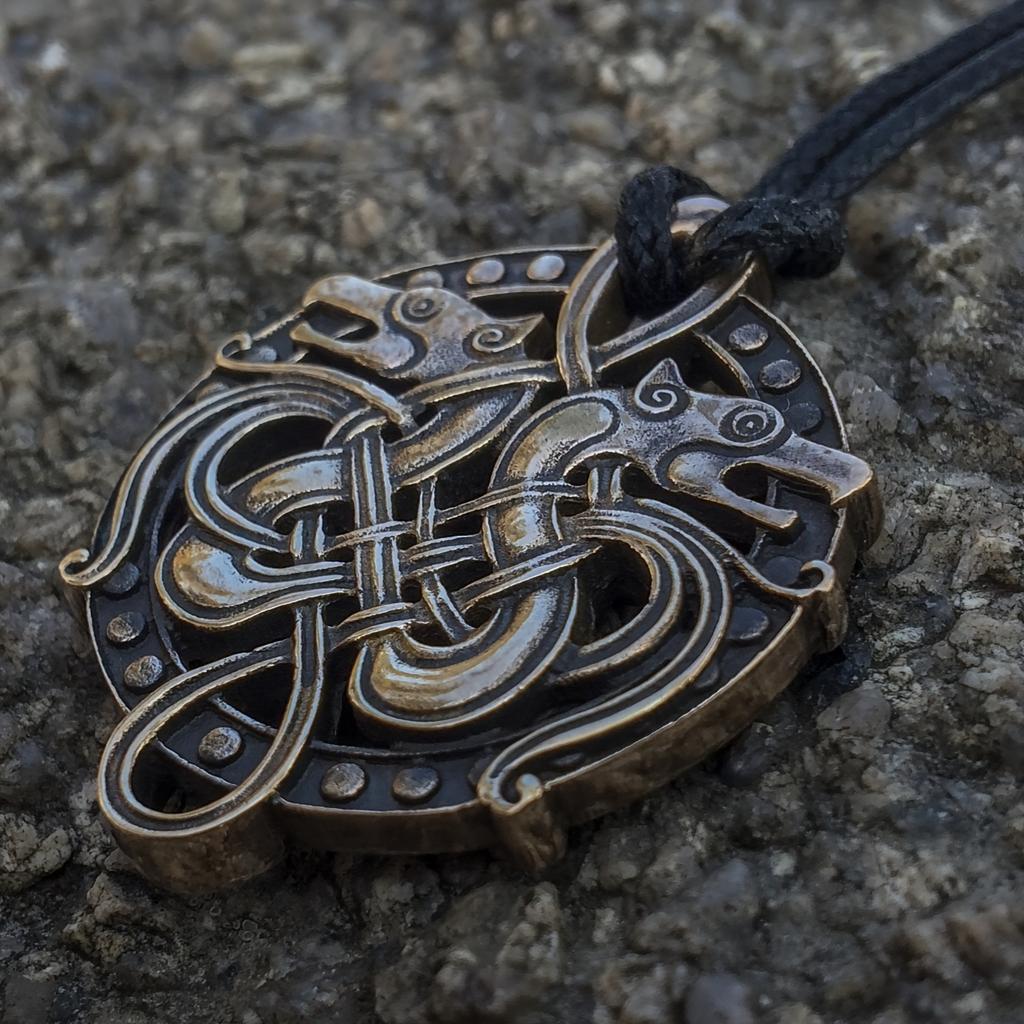 Vintage Viking Double Wolf Head Pendant Necklace Men's Jewelry Sweater Chain