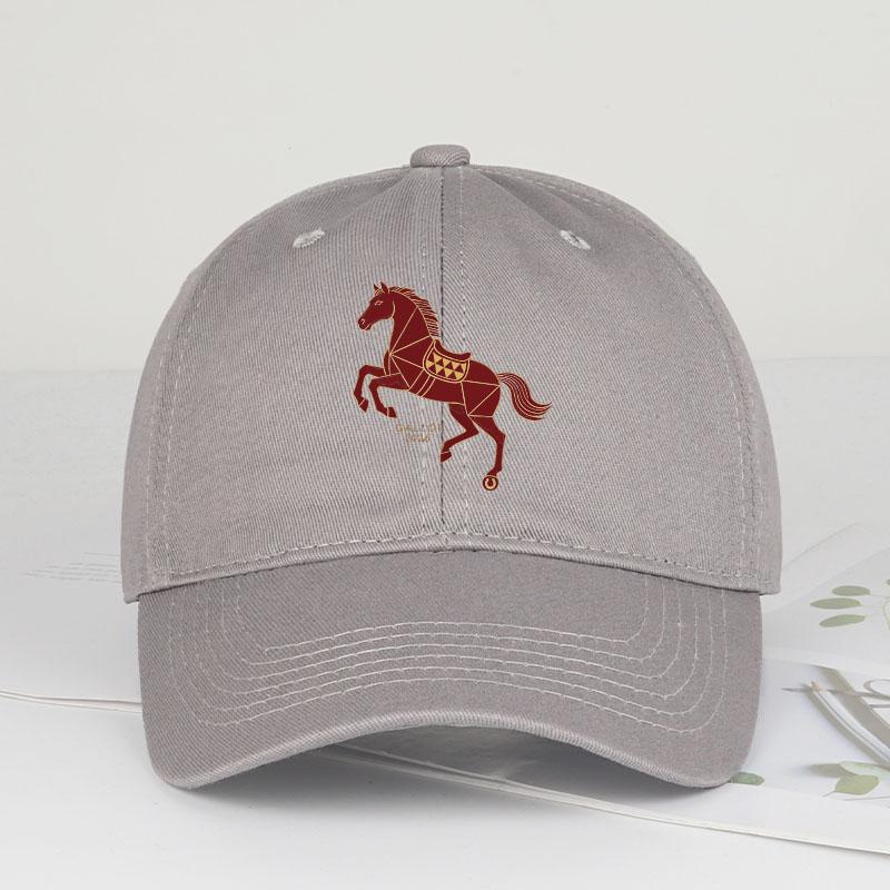 Gallop 2026 Horse Print Baseball Cap Year of the Horse Retro Style Daily Commute & New Year Gatherings Year of the Horse Gift