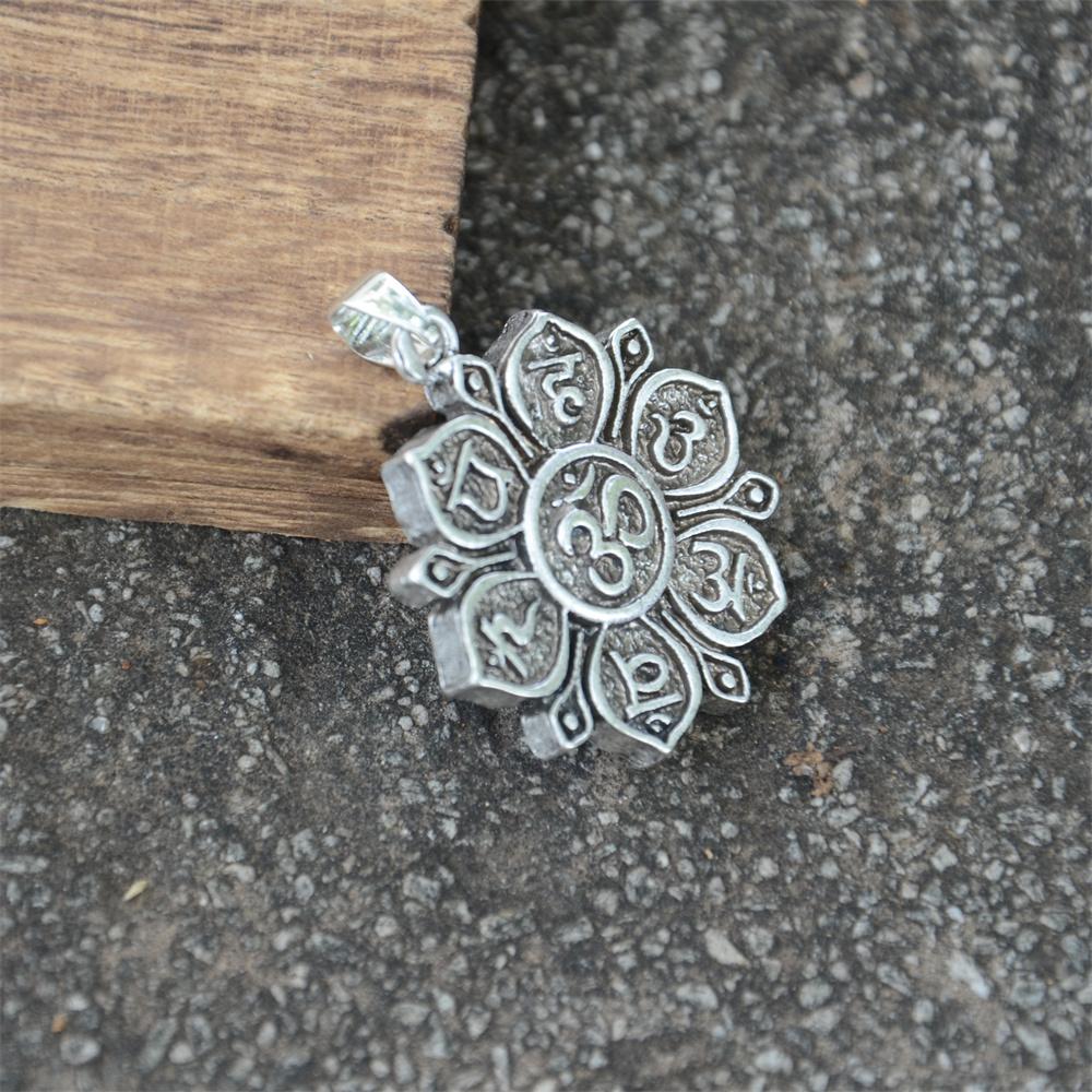 OHM OM AUM Yoga Lotus Flower Buddha Pendant Necklace For Women Religious Mandala Buddhism Jewelry