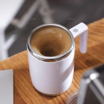 Automatischer Becher zum Aufladen für Faule Tragbarer elektrischer Becher Rotierender Becher Kaffeerührbecher Magnetbecher Edelstahlbecher