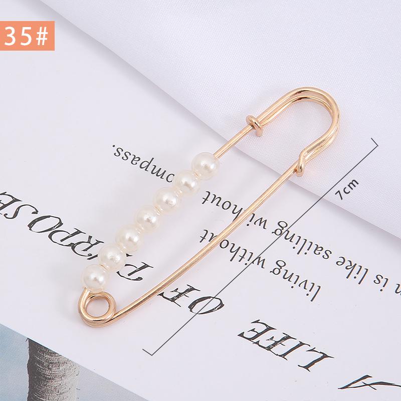Pearl Anti-Exposure Brooch: Women's Waist-Cinching Pin & Clothing Decoration